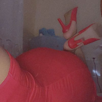 assqueen67's profile picture. Winner of the title of the best ass in the world🎀