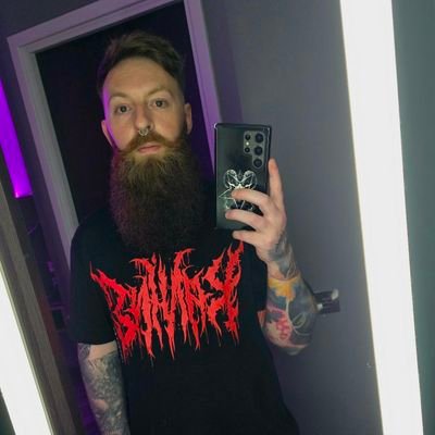 BluntsBeatdowns's profile picture. Life 🎮⚒️🍃💨😈🔞