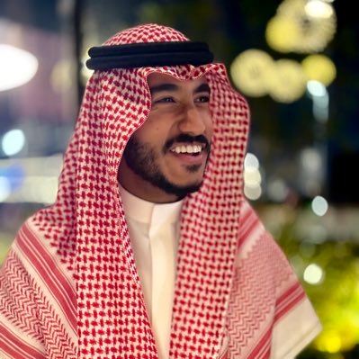 Farisdaiban's profile picture. Pharmacist 💊| Passionate photographer 📸