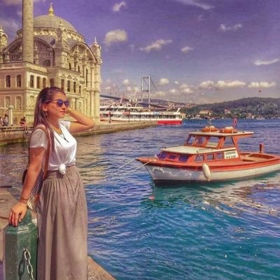 fllanor's profile picture. dolce far niente 〰️