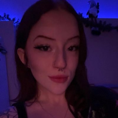 torable6's profile picture. ur mom