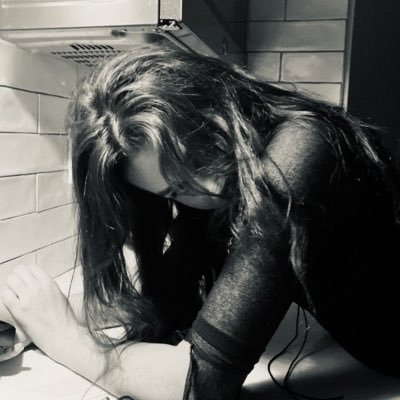 De9tu's profile picture. ❣️