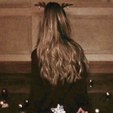 paysitions's profile picture. call me pay☕️| SEEING ARIANA JUNE 10TH🧸| fan account not impersonating