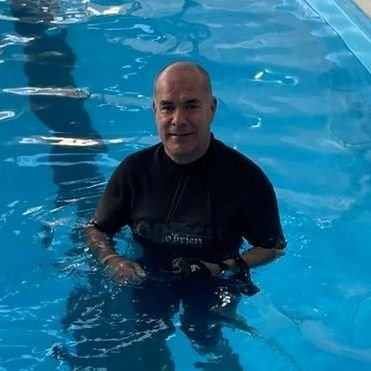 nadador1967's profile picture. Nosotros viviremos para siempre 😎🤿🏊🌊💙