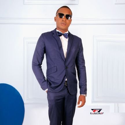 IfeJeremia530's profile picture. Ubi charitas et amor,❤️❤️🫂
Deus ibi est❤️‍🔥❤️‍🔥
a businessman 
Chelsea fan💙💙💙