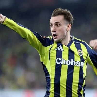 kartonvills2's profile picture. Bu aşk öylesine büyük ki, dünyayı sarı-lacivert görmek istiyorum 💛💙🔥