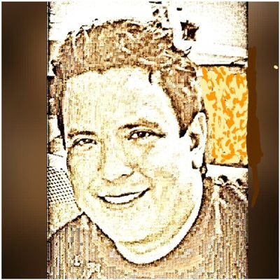 adocabar's profile picture. 