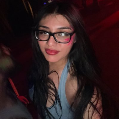 AmyMcLovin_'s profile picture. pero quienes somos para juzgar