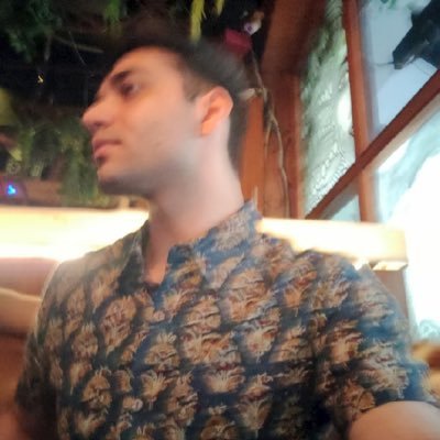 sarngarava's profile picture. I prefer blue toothbrush.