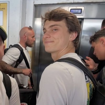 icarianivy's profile picture. 