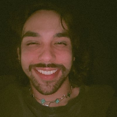 HerdeiroVersace's profile picture. pensando pensamentos