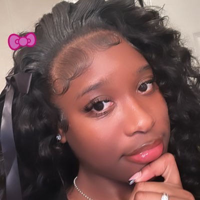 thegirlnana1's profile picture. 