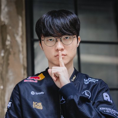 iTzSLegendary's profile picture. 