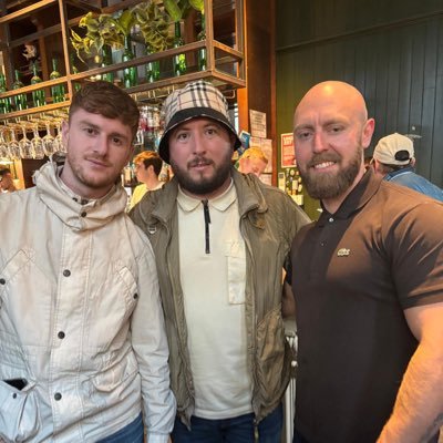 ColloLew's profile picture. 