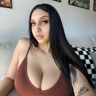 KhalifaSca85720's profile picture. 