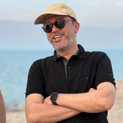 pborazjani's profile picture. خطاکار و ناتوان، محتاج دعا • تُنْسِی کَأَنَّکَ لَمْ تَکُنْ • دانش آموخته اقتصاد، حقوق ، علوم سیاسی و هنر