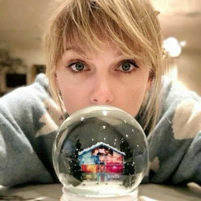 wlwswiftie's profile picture. long live all the magic we made ✨️ - eras tour stockholm n3 19/5/24