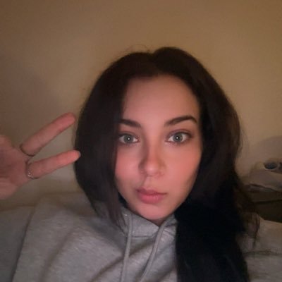 Redbettix's profile picture. Je sais pas où je sais plus.  Créatrice de contenu. Entre gaming, humour et good vibes.