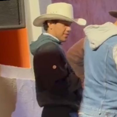 DrRabin6's profile picture. All glory is fleeting / "𝒶𝒽𝒶𝓂 𝒷𝓇𝒶𝒽𝓂𝒶𝓈𝓂𝒾" ✨