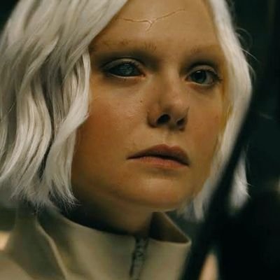 antimattersol's profile picture. «Soy una idiota no atómica, lo siguiente, funciono a base de antimateria» mamona primigenia