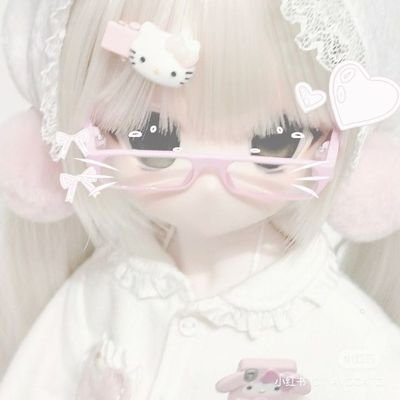 narmuua's profile picture. пр) 
ювелір початківець з 🇺🇦 |
перший курс на професії ювелір-модельєр | щітпости про ювелірні штуки, а інколи просто штуки |
🇺🇦 AND 🇬🇧