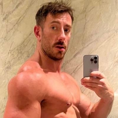 kinkyslu7's profile picture. stripper, slut.