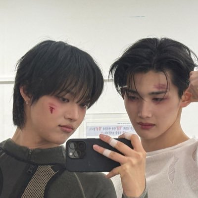 jujujojolvr's profile picture. 17 ~ she/her ~ mostly &team & nct