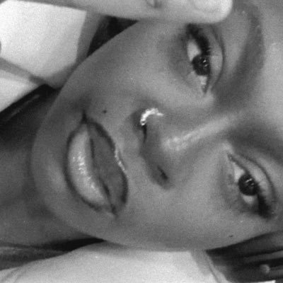 55saintgraal's profile picture. /sa.ɛl/ Era de dingue