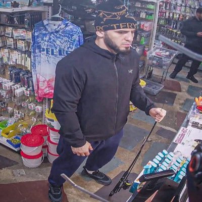 ketursansoignon's profile picture. je parle à Dieu fvck un psychologue