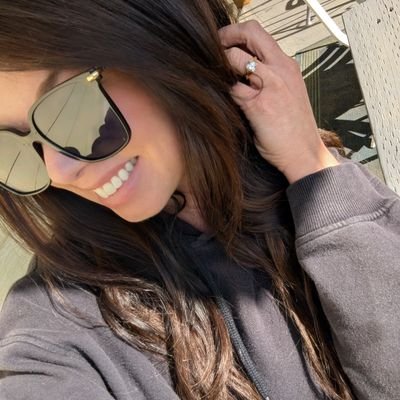 nx0Meg's profile picture. lucky girl ❤️