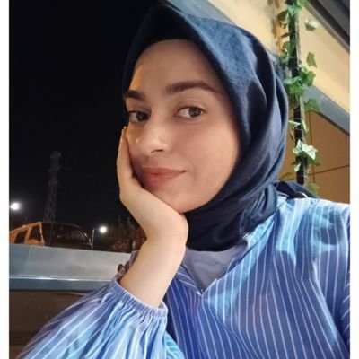 betulsensoyyy's profile picture. 🍓