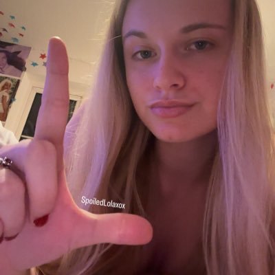 SpoiledLolaxox's profile picture. 21 | Addicted? 🎀 | 5’3 Bratty Blonde | Pay To Speak | ♡