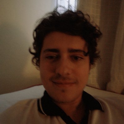 pedropatricio's profile picture. nascido no outono. mineiro expatriado. cidades, mapas, economia e felinos.