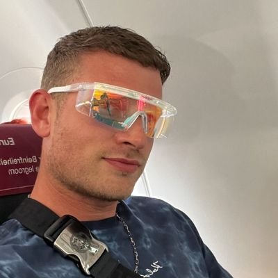 pilotPatrick493's profile picture. 🩵I pilot Patrick pledged to ensure the 🛫safety of 👥people on board 🛫🛬💚
#aviation #fly