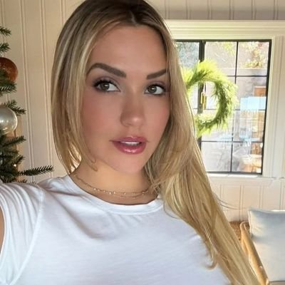 mia641873564443's profile picture. im Available tonight 

im looks for how i can spend my night with if you are ready text me