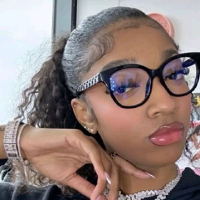 ResseAngel28121's profile picture. Basketball player 🏀🏀🏀🏀🏀🏀🏀🏀🏀🏀🏀🏀