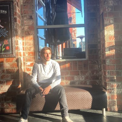 Aidstech04's profile picture. Junior @UCBerkeley | Coverage of Cal Football, Baseball, Men's Soccer, and Men's & Women's Basketball @dailycal ✍️ & @KALXradio 🎙️