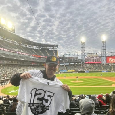 Ruzz131's profile picture. 🐻⬇️