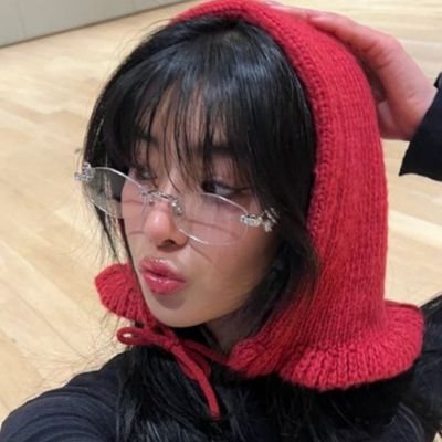 ivymnyg's profile picture. 25. club atlético bts y taylor swift.