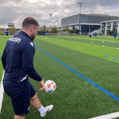 VWiesbach's profile picture. 