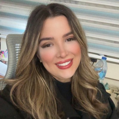 heroine_g's profile picture. معلم فرانسه