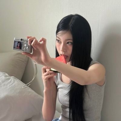 emailcigs's profile picture. 