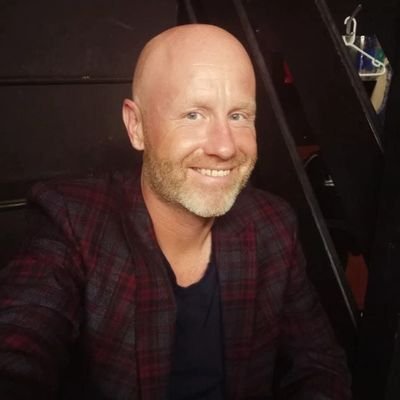 mattpearson78's profile picture. Performer & 40 something Essexboy living in north Wales 🏳️‍🌈

Vocalist & performer @mattpvocals
@Theuphighs 🎶🎵🎤
massive pop fan🕺