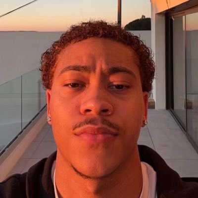 zer_lhk's profile picture. 3d artist @zeralacover mbongo ya sika