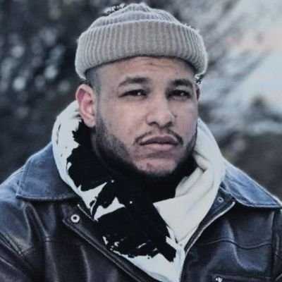 recompwnsa's profile picture. ele me chama de meu bem, eu o chamo de milagre.