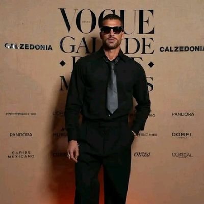 SSussuana32098's profile picture. 