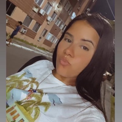 aahthamyress's profile picture. Toda arma forjada contra mim,não prosperará.