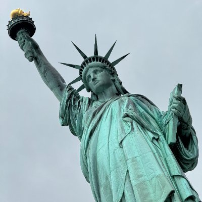 chiu_luna19454's profile picture. A kind and strong woman