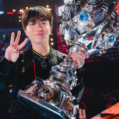 LicenciadaKenia's profile picture. #T1WIN cuenta que apoya a los Tiguan y quiere mucho a Neeko, SeraGOD y Keria 💕
dinámica que veo, dinámica que participo 
tftenjoyer/lolhater
