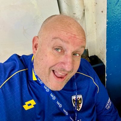 MikeT_RadioWDON's profile picture. Matchday Stadium PA/DJ at AFCW💙💛⚽️..... Commentator on Radio WDON 💙💛............. Presenter at https://t.co/97MGYpvARV 🎤🎧🎼💜